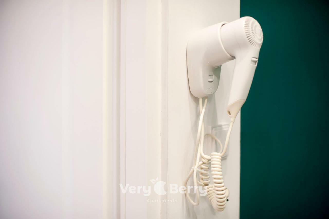 Very Berry - Glogowska 35A - Mtp Apartments - Self Check In 24H Познань Экстерьер фото