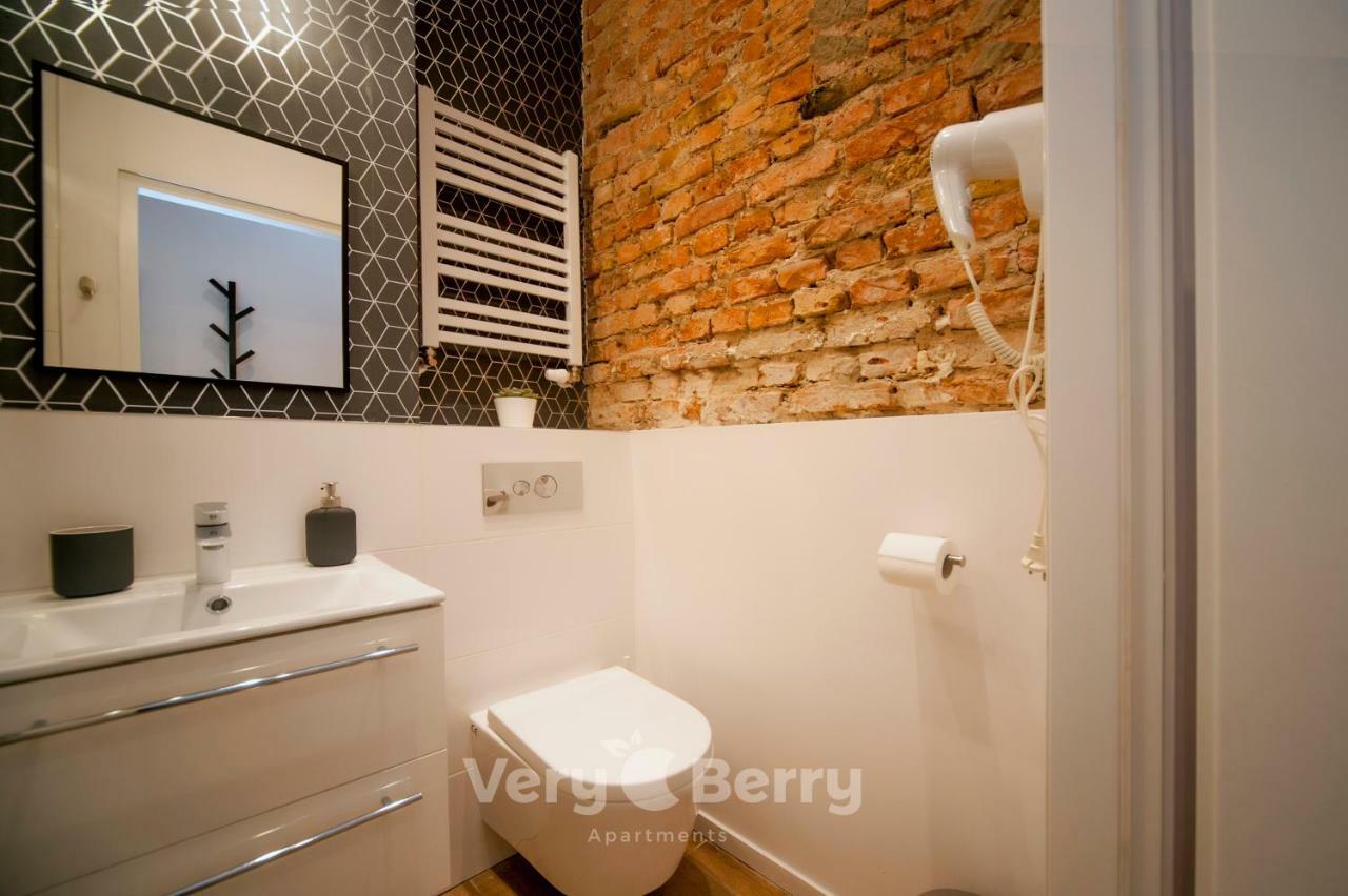 Very Berry - Glogowska 35A - Mtp Apartments - Self Check In 24H Познань Экстерьер фото