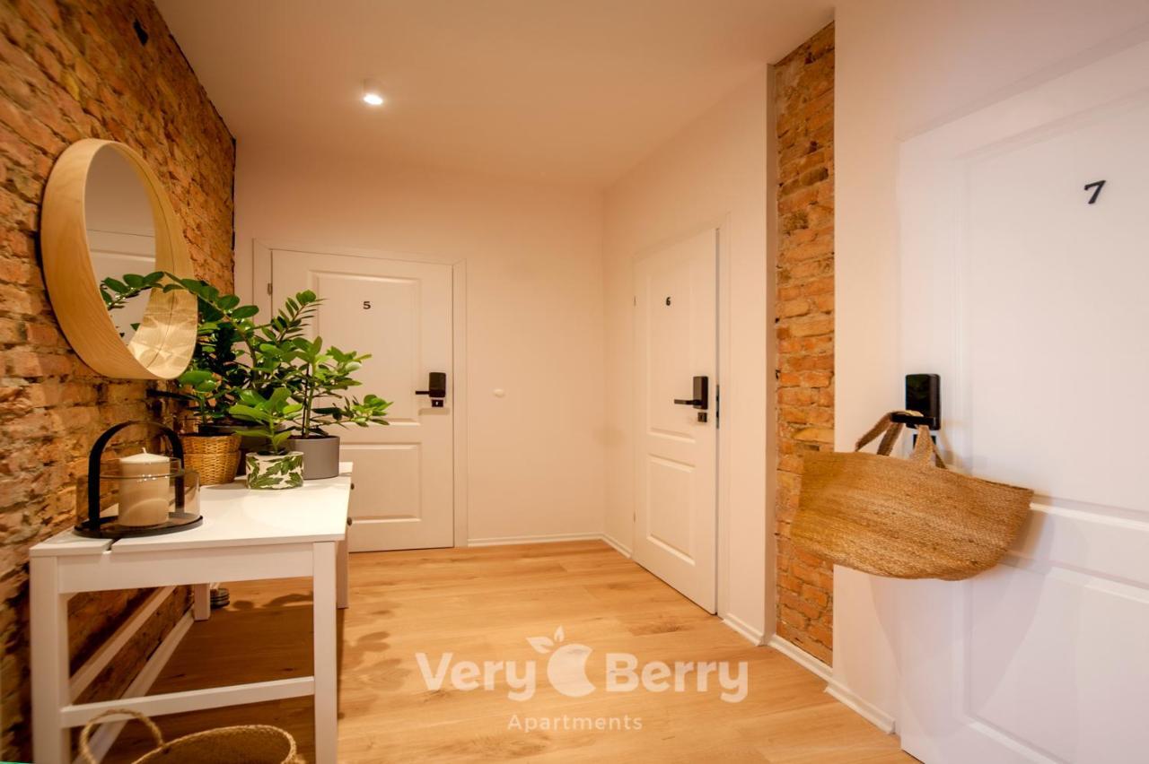 Very Berry - Glogowska 35A - Mtp Apartments - Self Check In 24H Познань Экстерьер фото